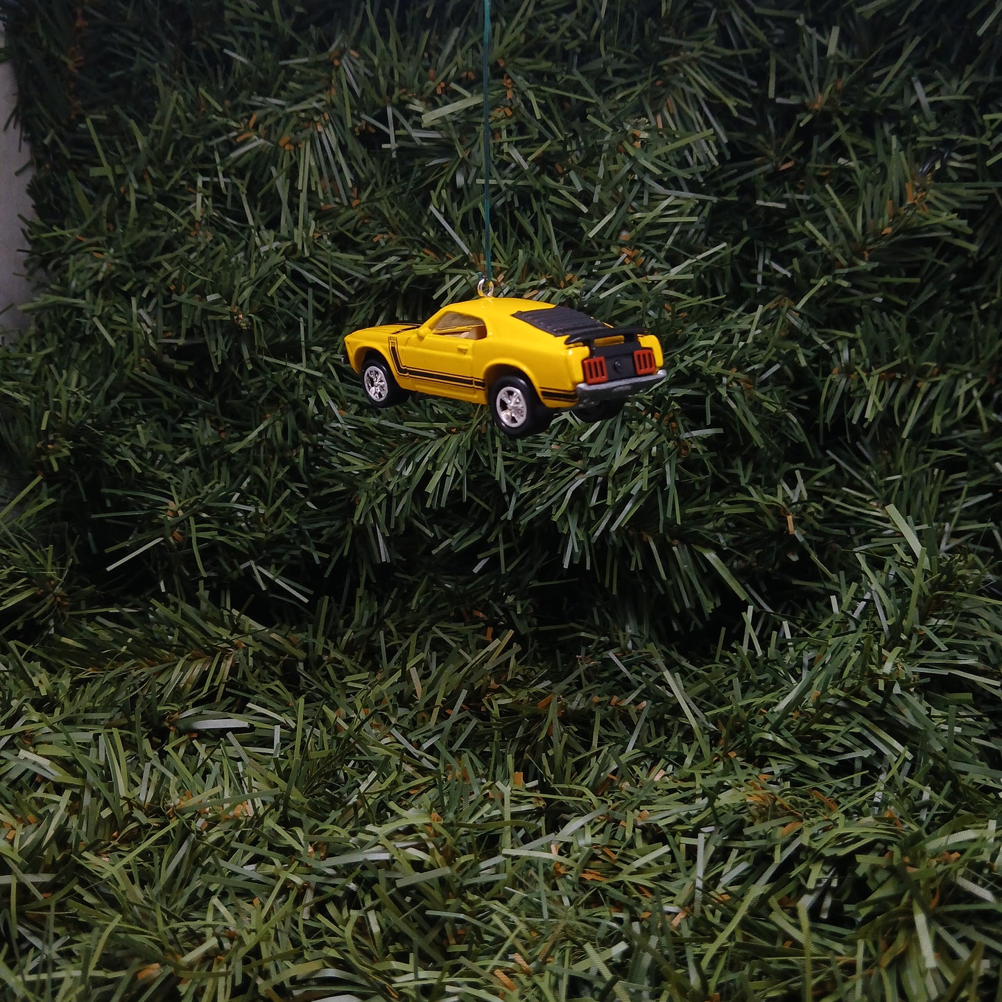 Ford 1970 Mustang Ornament Christmas Gift Boss 302 Xmas Tree Decoration Yellow