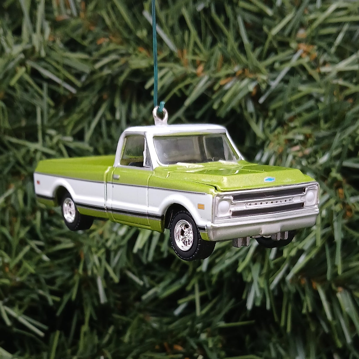 1972 Chevy C10 Truck Ornament Christmas Gift Idea C-10 Chevrolet Pickup Xmas Decoration Green White