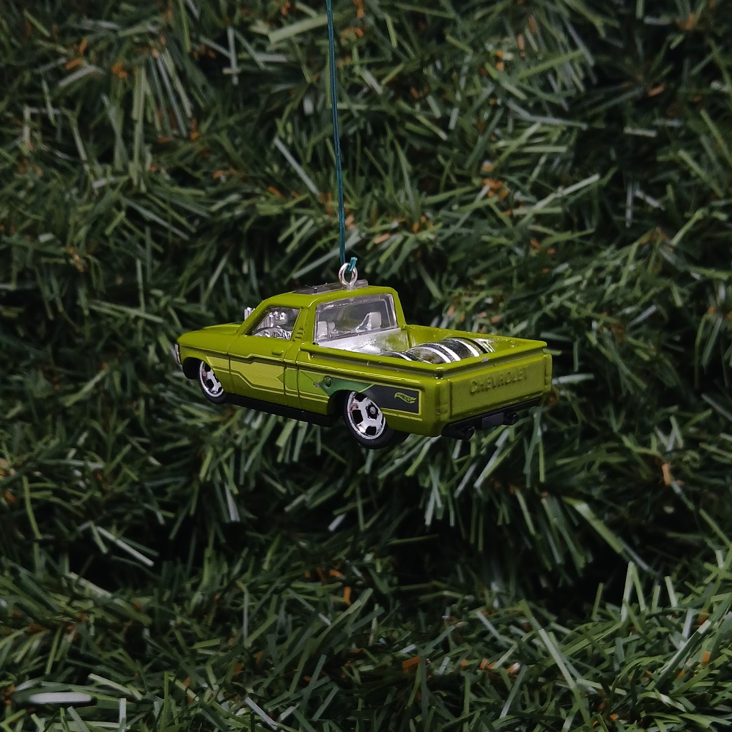 Chevy 1972 LUV Custom Truck Ornament Christmas Gift Xmas Tree Decoration Chevrolet Pickup Green White