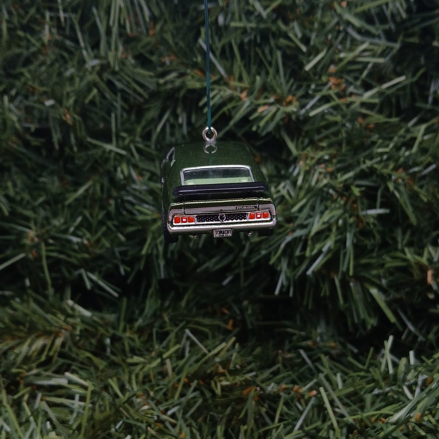 Ford 1973 Mustang Mach 1 Ornament Christmas Gift Xmas Tree Decoration Ivy Bronze Poly