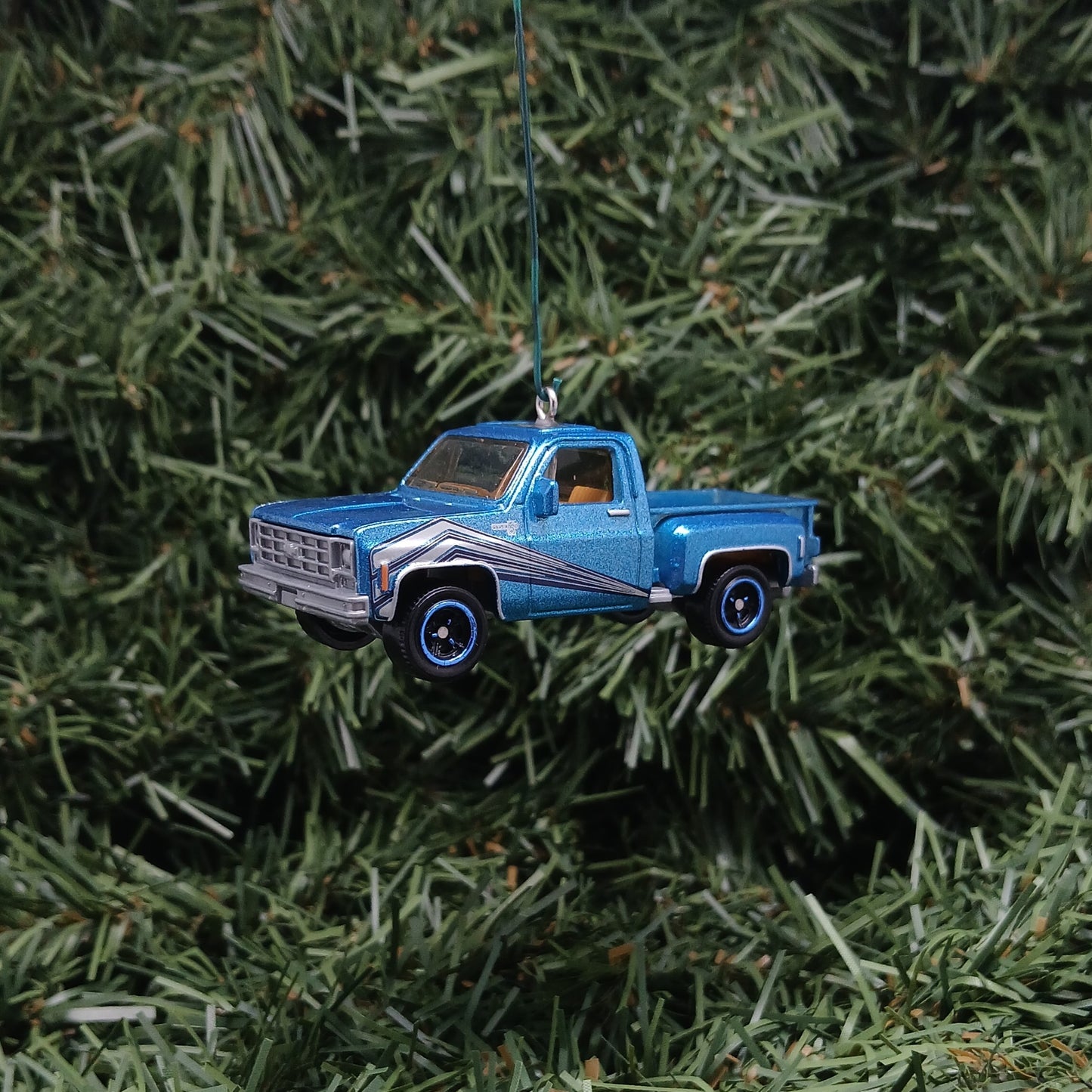 Chevy 1975 Truck Ornament Christmas Gift Idea Chevrolet Stepside Pickup Xmas Tree Decoration Blue