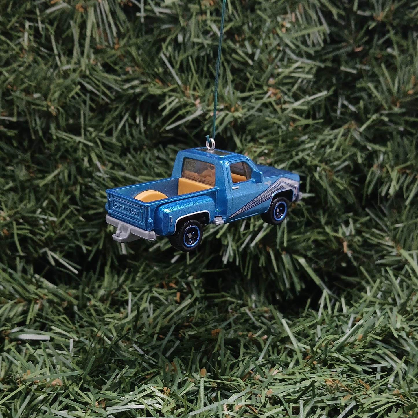 Chevy 1975 Truck Ornament Christmas Gift Idea Chevrolet Stepside Pickup Xmas Tree Decoration Blue