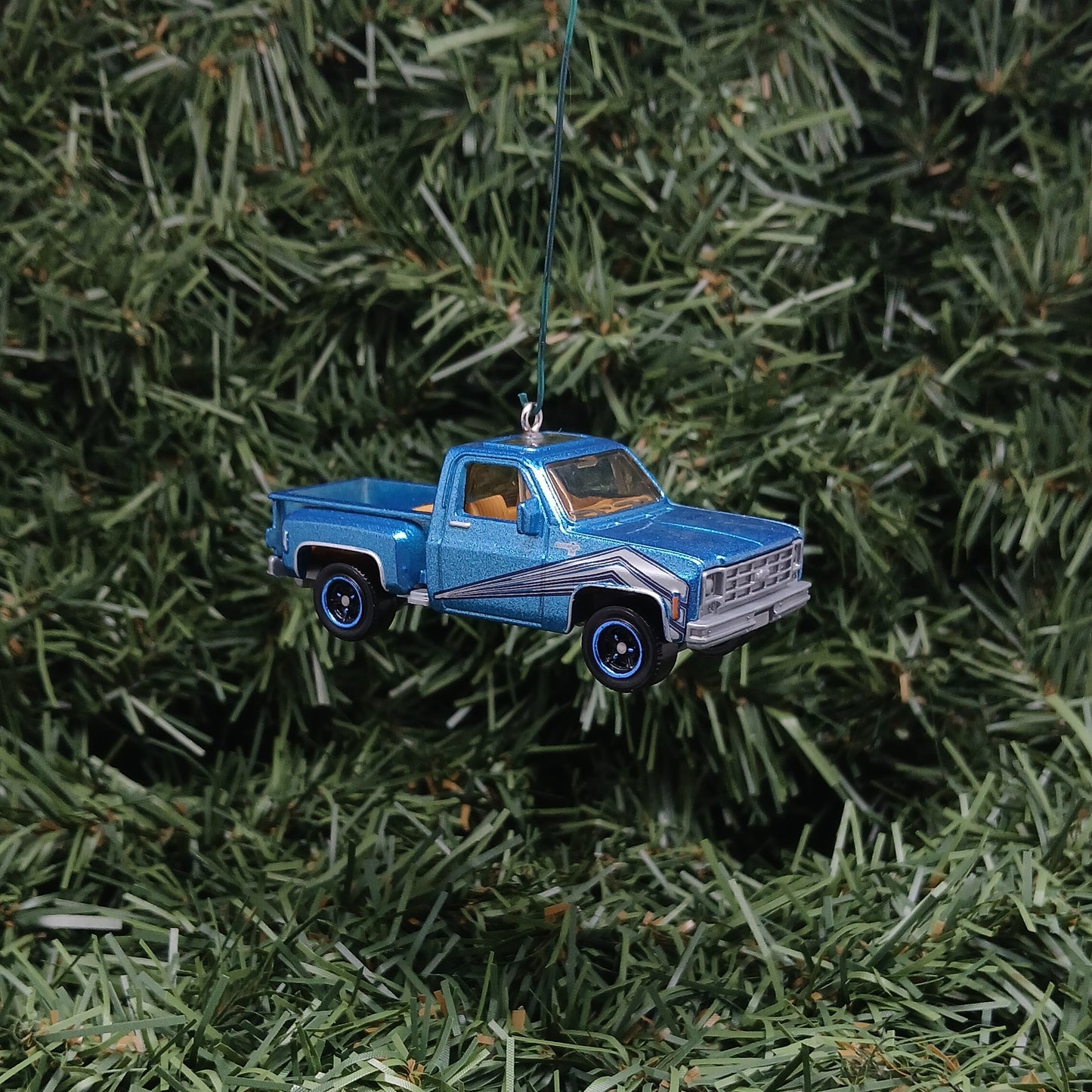 Chevy 1975 Truck Ornament Christmas Gift Idea Chevrolet Stepside Pickup Xmas Tree Decoration Blue