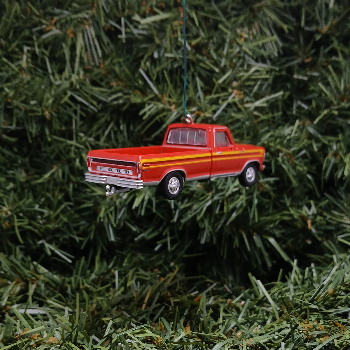 Ford F-150 Christmas Ornament 1978 F150 Ranger Truck Unique Gift Xmas Decoration Red