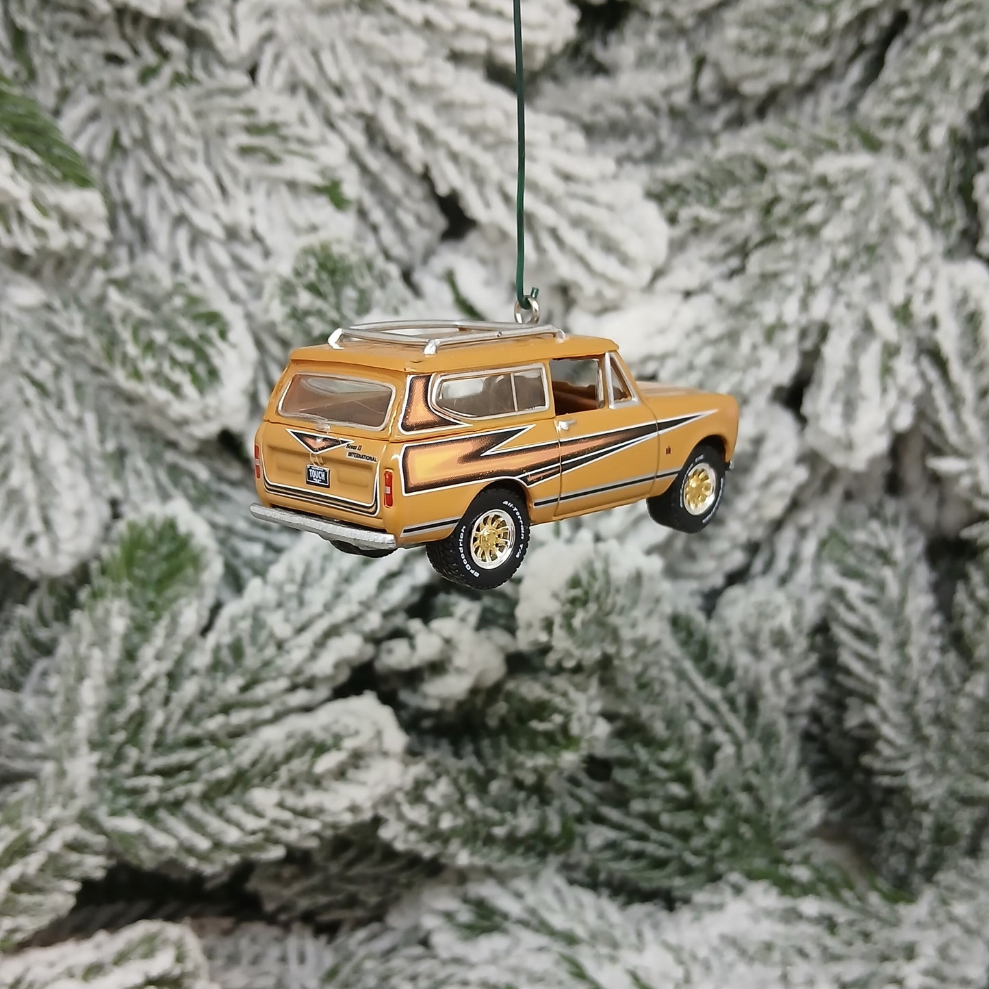 International 1979 Scout II Christmas Ornament Unique Gift Idea Xmas Tree Decoration Rallye Gold