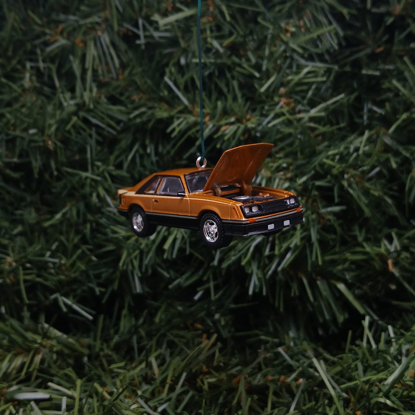 Ford 1980 Mustang Cobra Ornament Christmas Gift Xmas Tree Decoration Dark Chamois