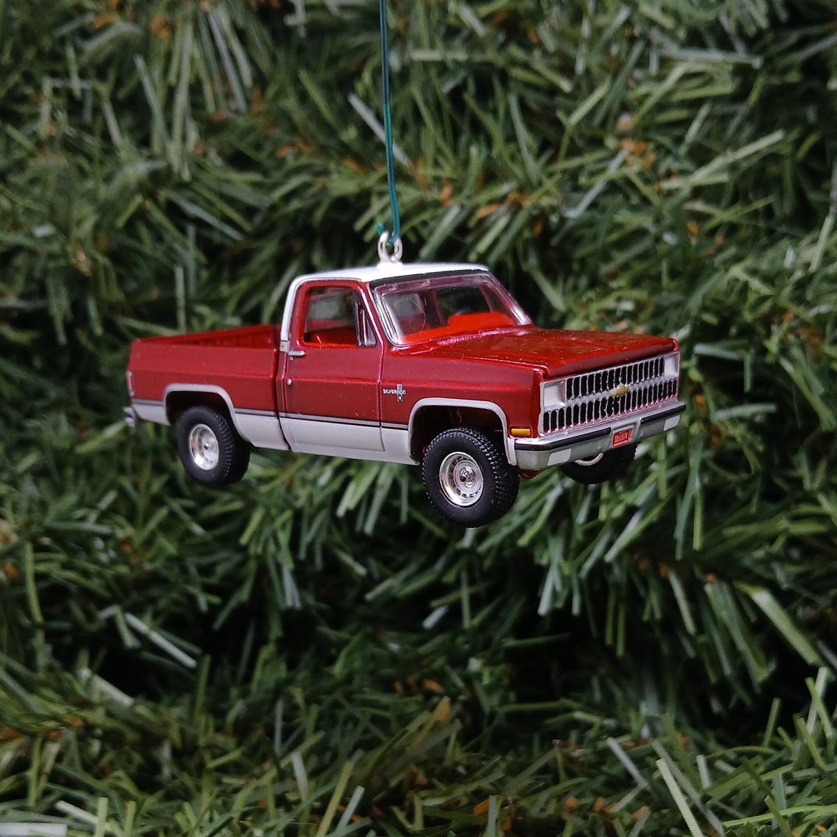 Chevy 1981 C-10 Silverado Ornament Christmas Gift Chevrolet Fleetside Short Bed Truck Red White