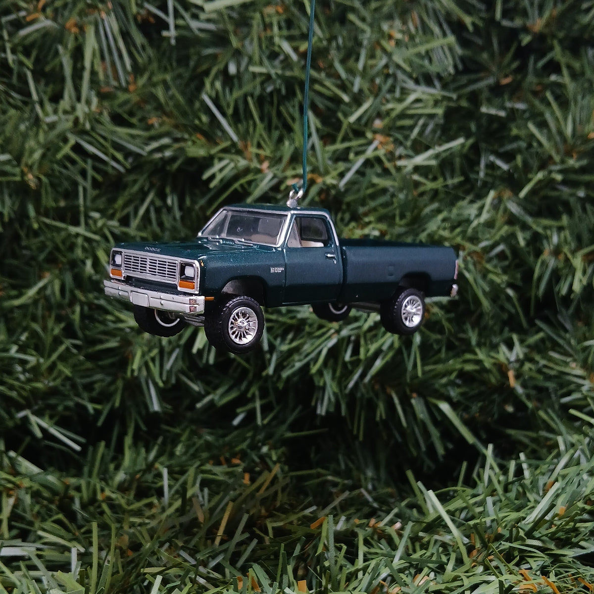 Dodge 1982 Ram Ornament W250 Power Wagon Christmas Gift Xmas Tree Decoration Green