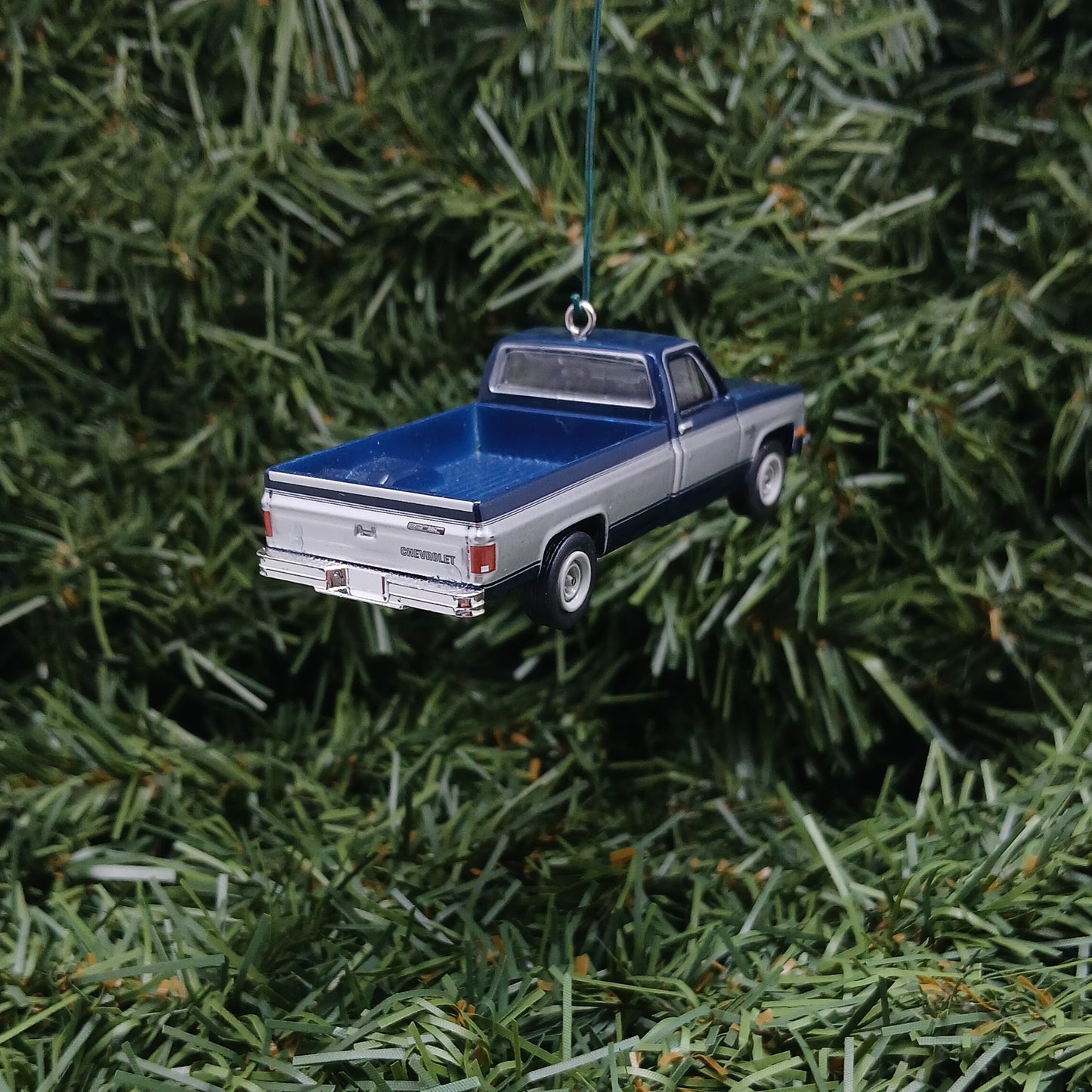 Chevy 1982 C-10 Silverado Ornament Christmas Gift Chevrolet Truck Xmas Decoration Blue/Silver C10