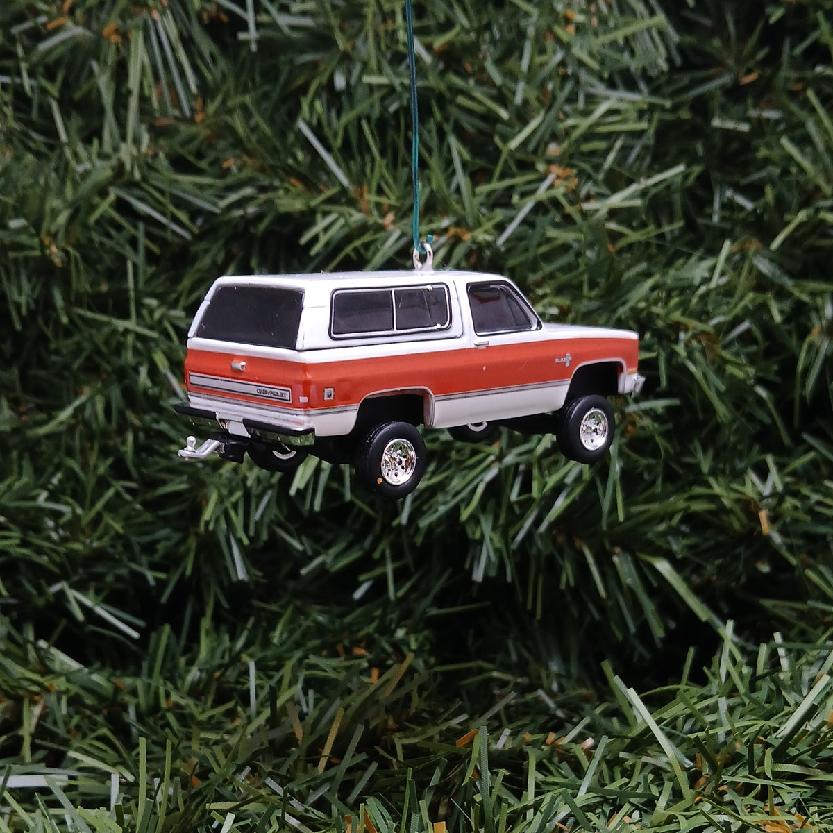 Chevy Blazer Ornament Christmas Gift 1984 K5 Chevrolet Unique Xmas Decoration Red White