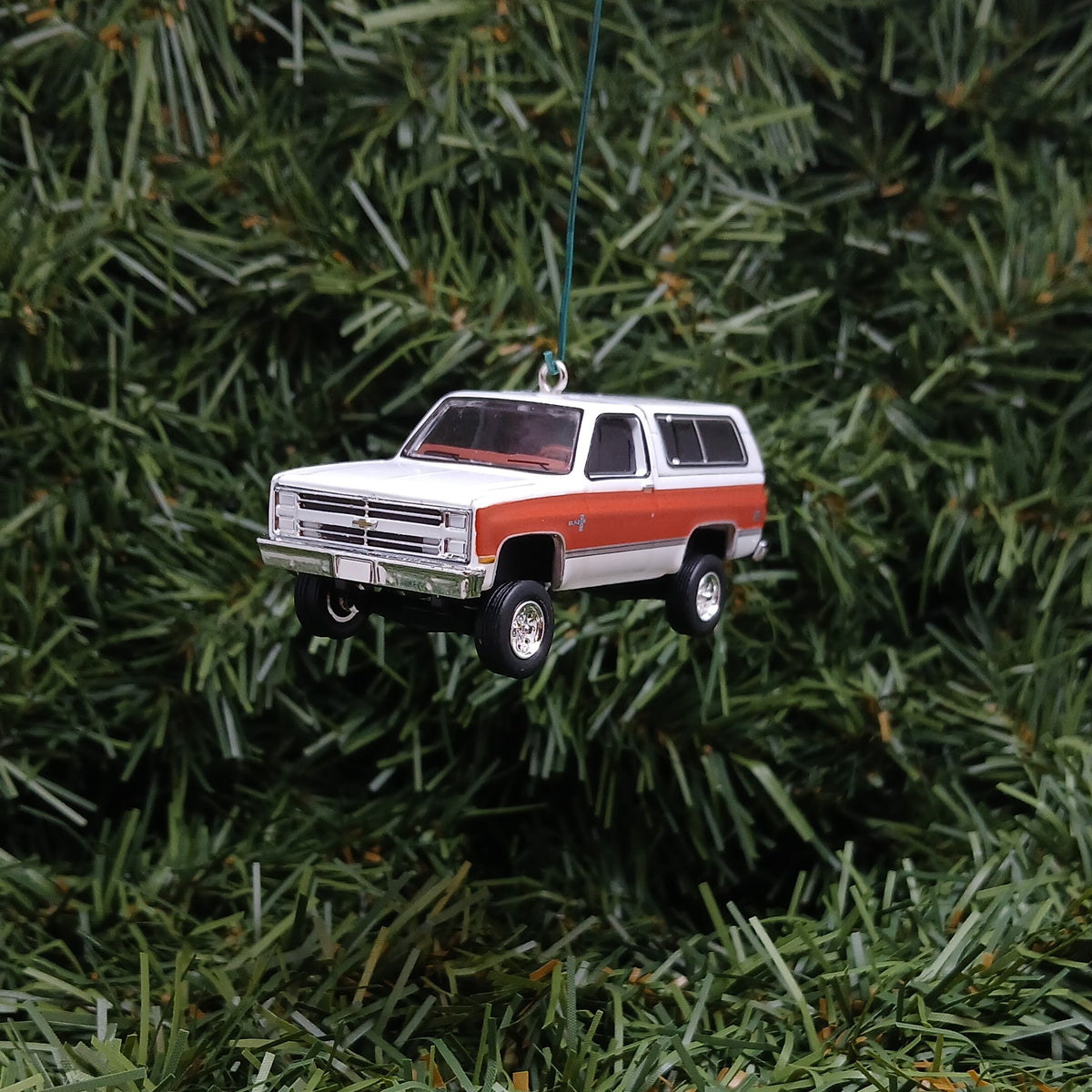 Chevy Blazer Ornament Christmas Gift 1984 K5 Chevrolet Unique Xmas Decoration Red White