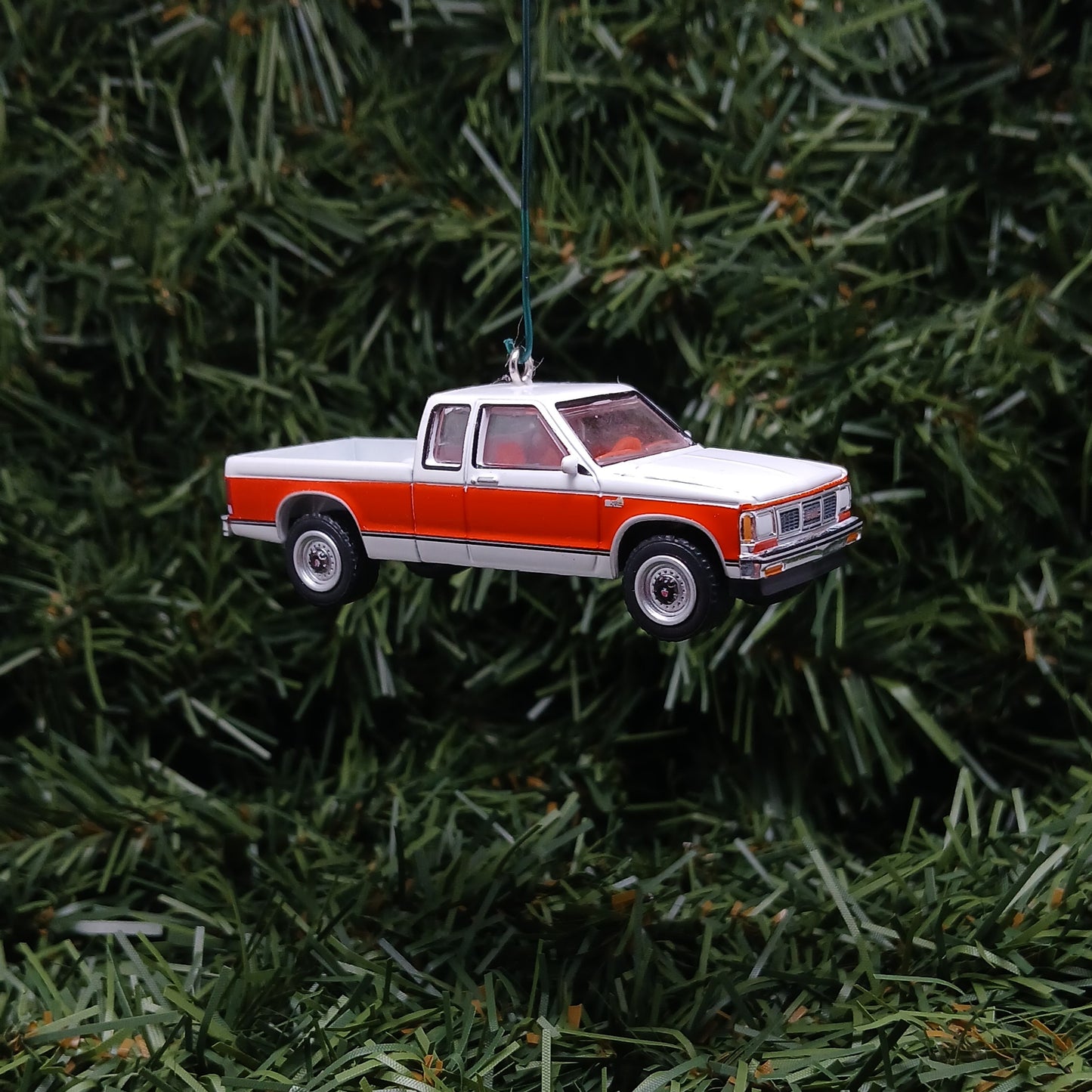 GMC 1984 S-15 Truck Ornament Christmas Gift General Motors Sierra Classic 1982-1993 S15 Red White
