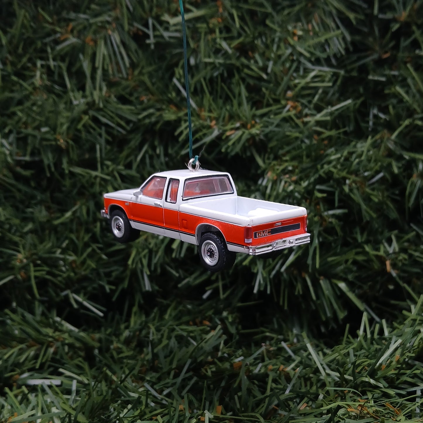 GMC 1984 S-15 Truck Ornament Christmas Gift General Motors Sierra Classic 1982-1993 S15 Red White