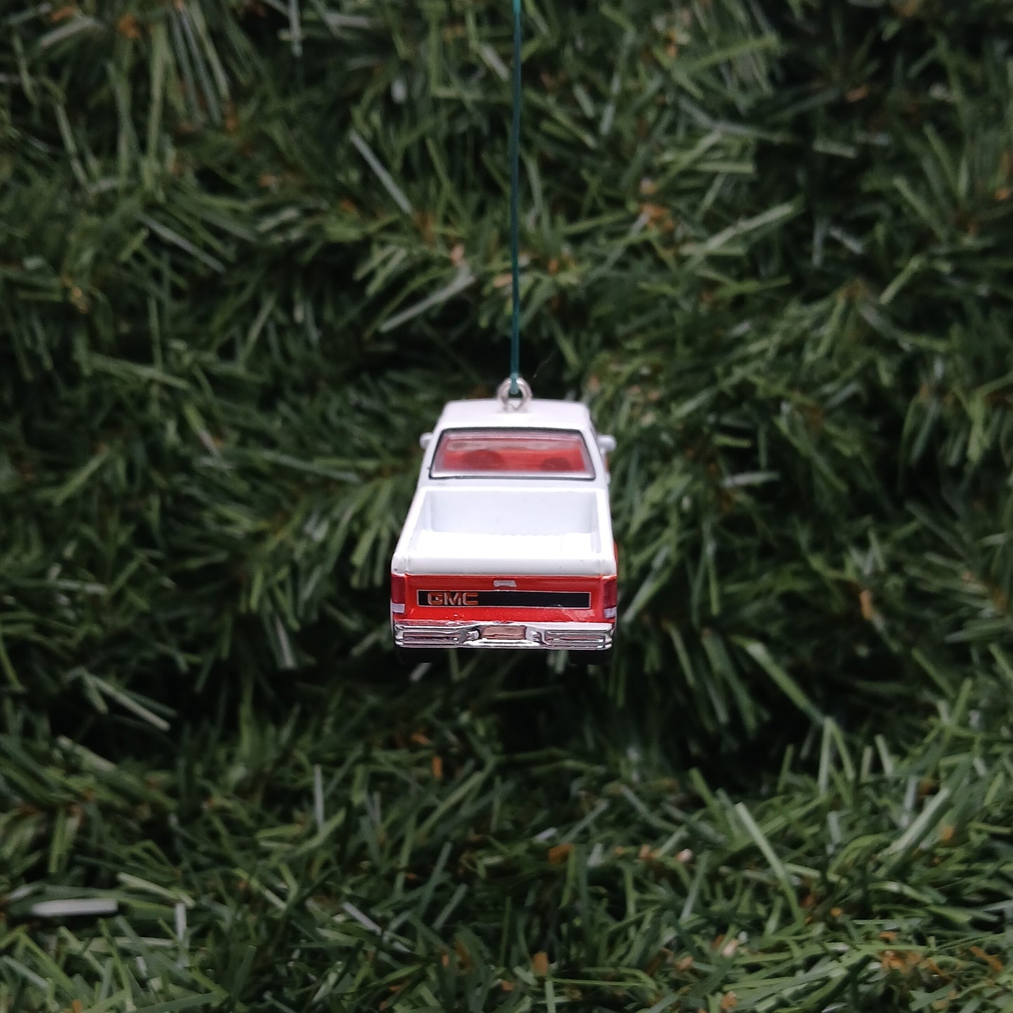 GMC 1984 S-15 Truck Ornament Christmas Gift General Motors Sierra Classic 1982-1993 S15 Red White