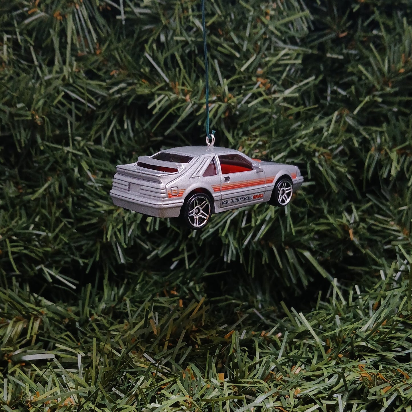 Ford Mustang 1984 SVO Christmas Ornament Gift Xmas Tree Decoration Silver 1985 1986