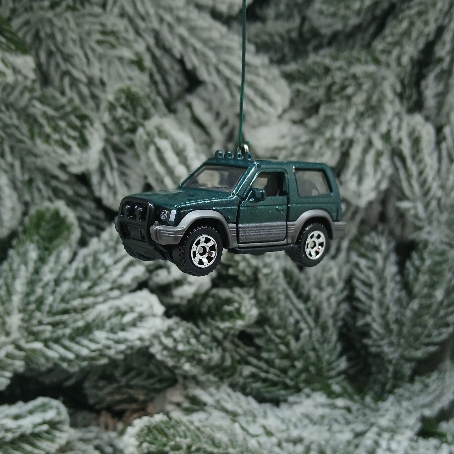 Mitsubishi 1991 Pajero Christmas Ornament Gift Idea Unique Xmas Tree Decoration Green