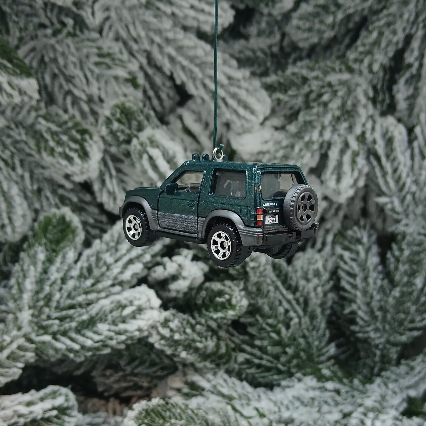 Mitsubishi 1991 Pajero Christmas Ornament Gift Idea Unique Xmas Tree Decoration Green