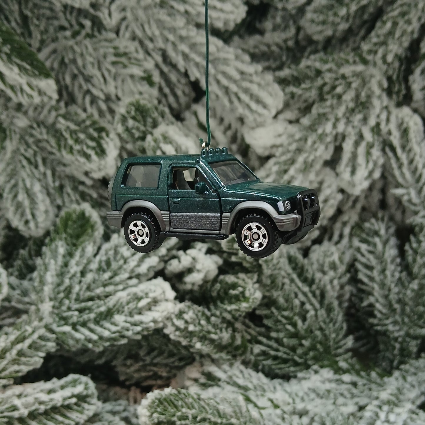 Mitsubishi 1991 Pajero Christmas Ornament Gift Idea Unique Xmas Tree Decoration Green