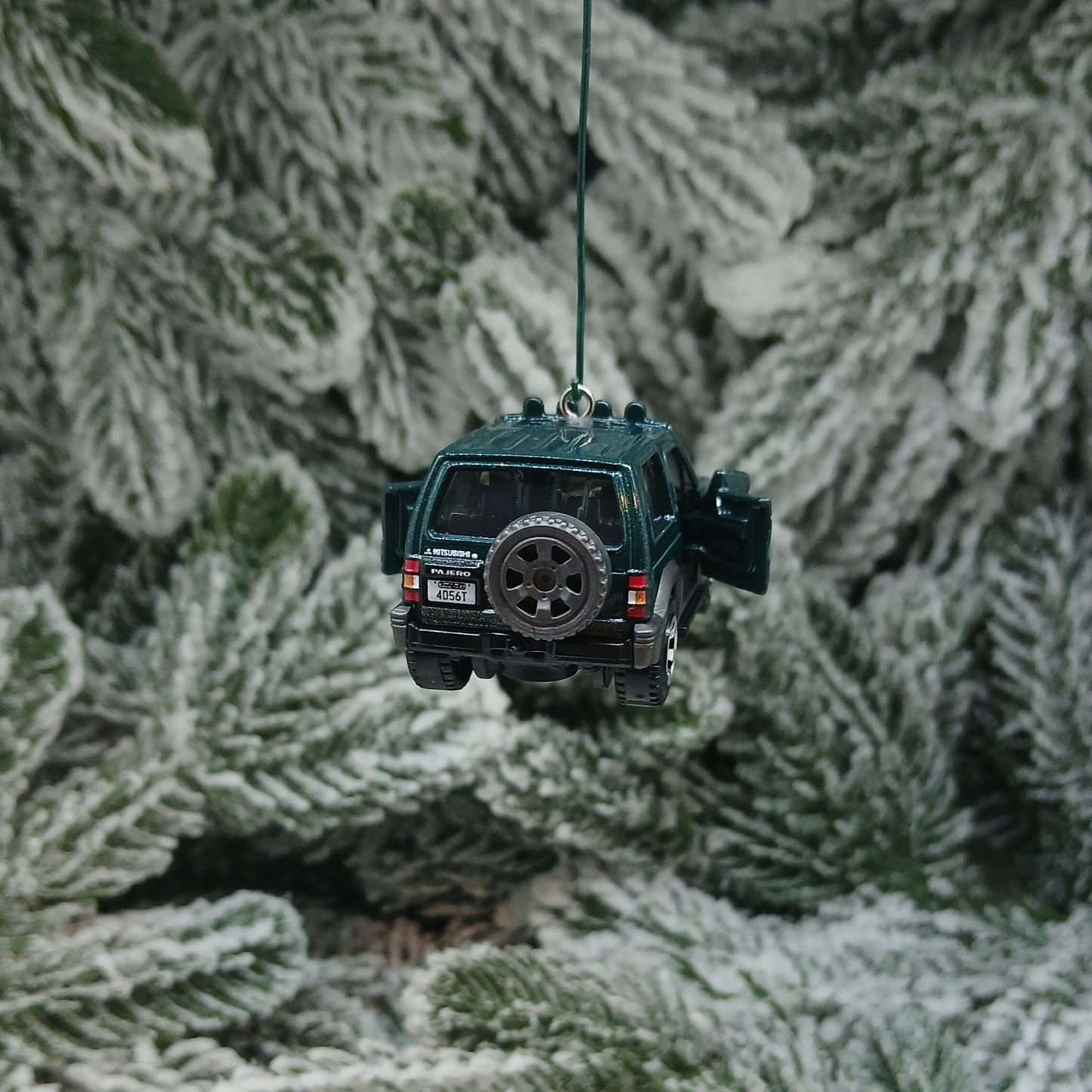 Mitsubishi 1991 Pajero Christmas Ornament Gift Idea Unique Xmas Tree Decoration Green