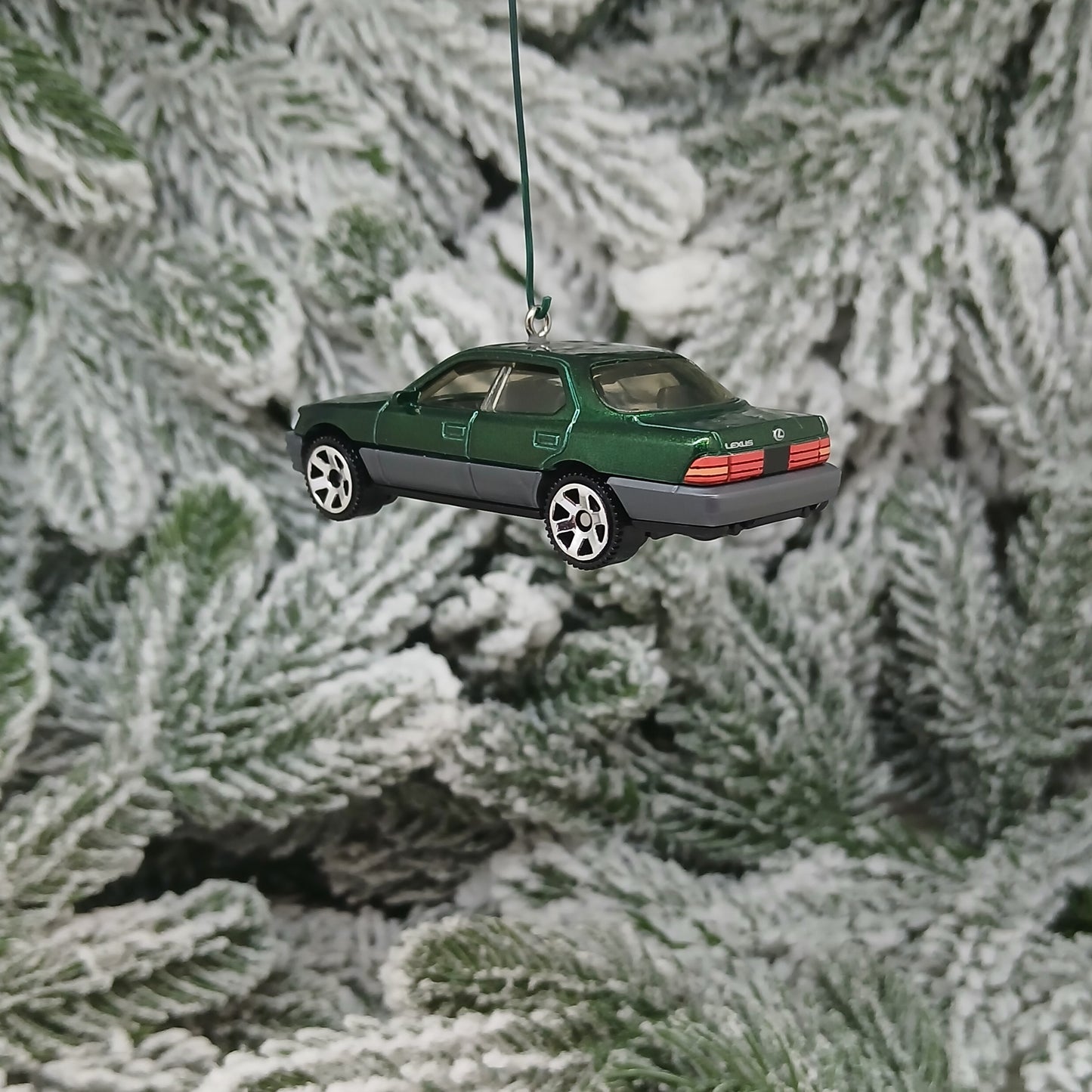 LEXUS LS 400 Ornament Christmas Gift Xmas Tree Decoration Green Beige Black 1994