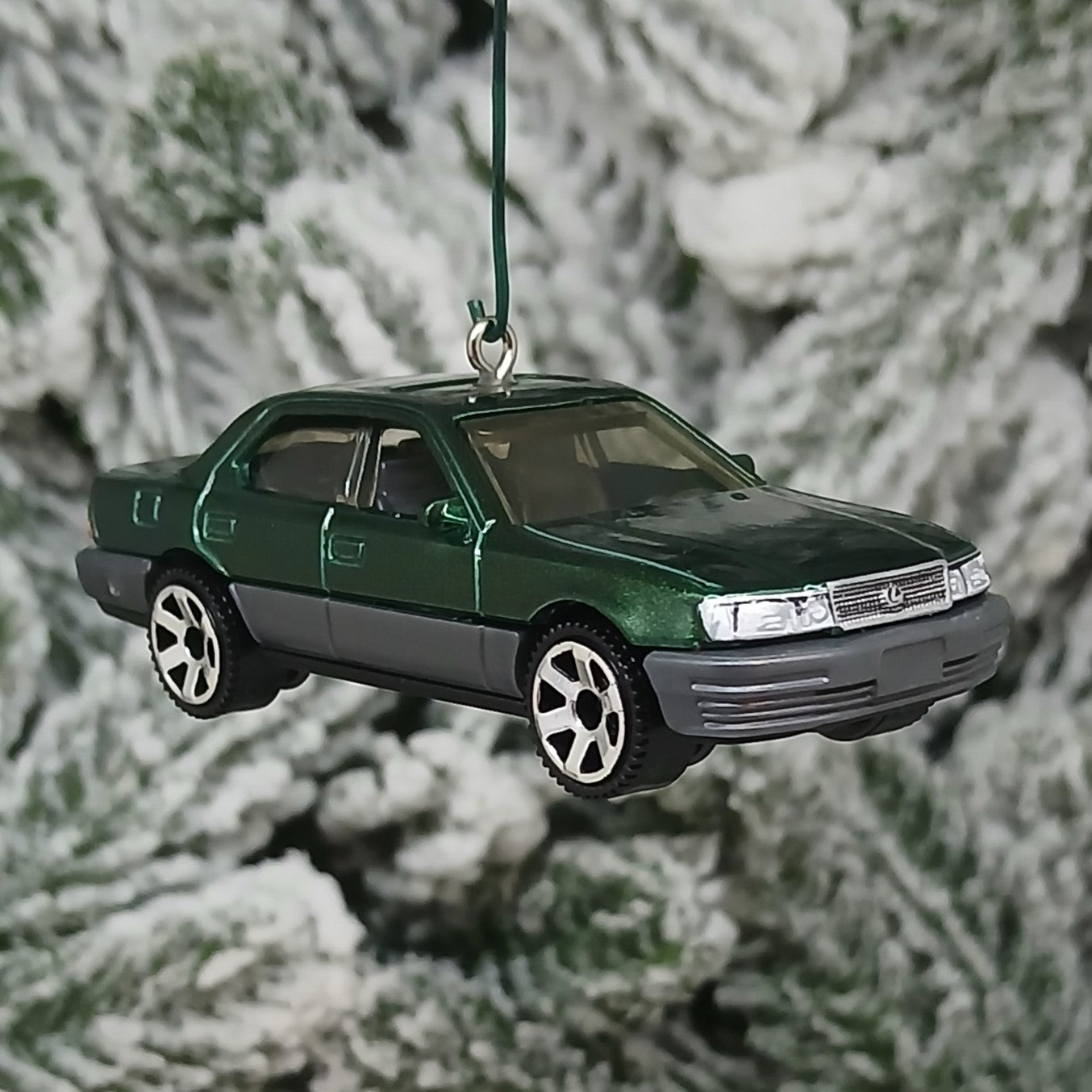 LEXUS LS 400 Ornament Christmas Gift Xmas Tree Decoration Green Beige Black 1994