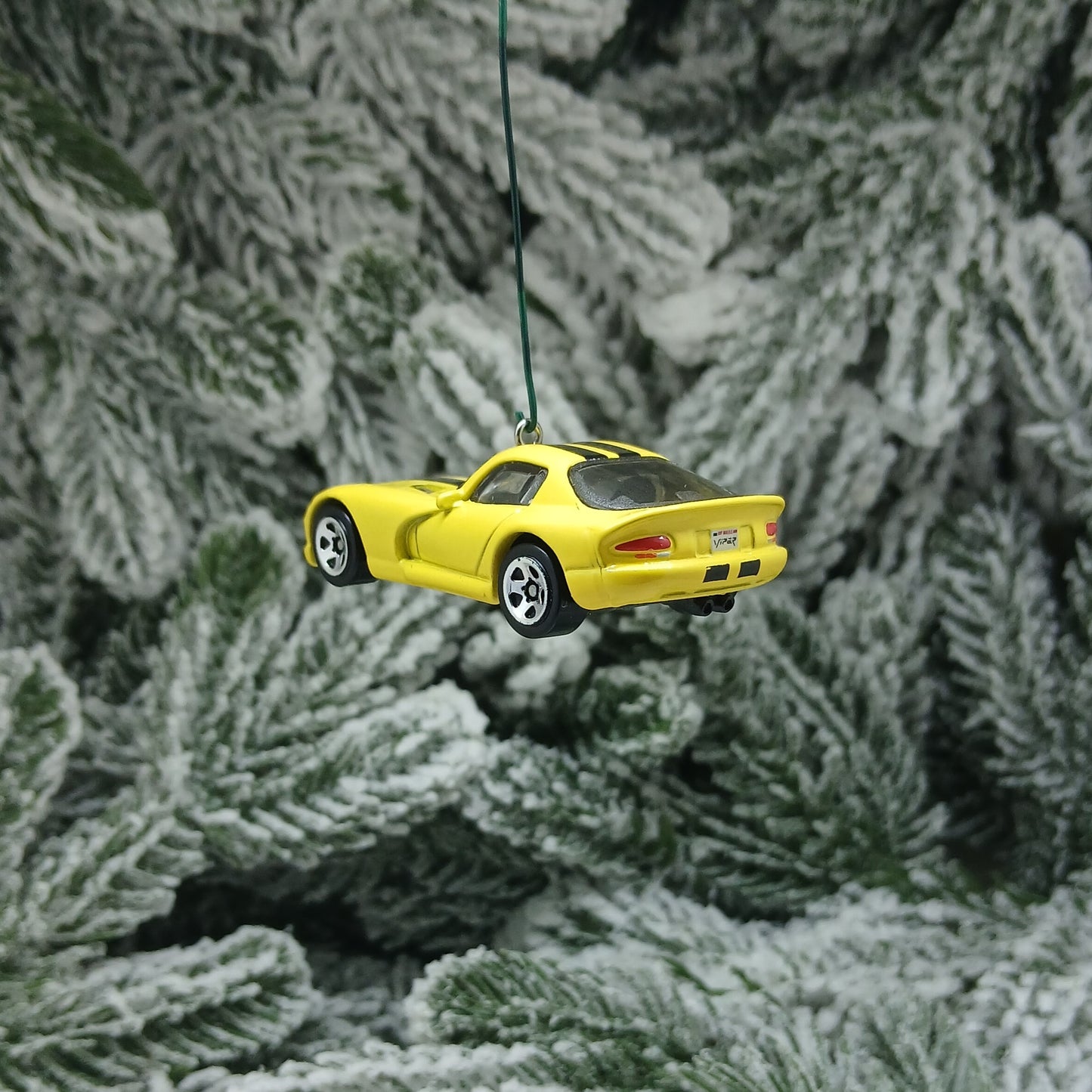 DODGE VIPER GTS Ornament Christmas Tree Decoration Unique Gift Idea 1996 - 2002 Blue Yellow
