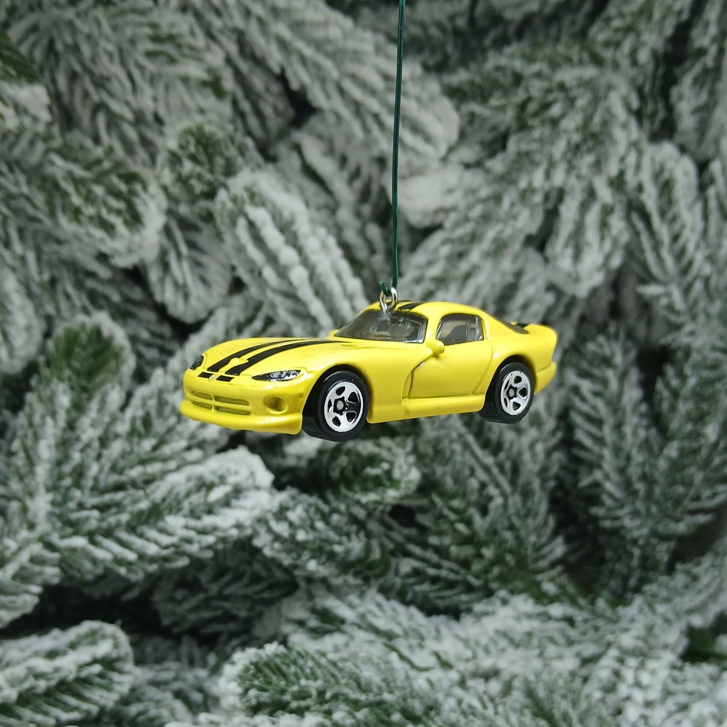 DODGE VIPER GTS Ornament Christmas Tree Decoration Unique Gift Idea 1996 - 2002 Blue Yellow