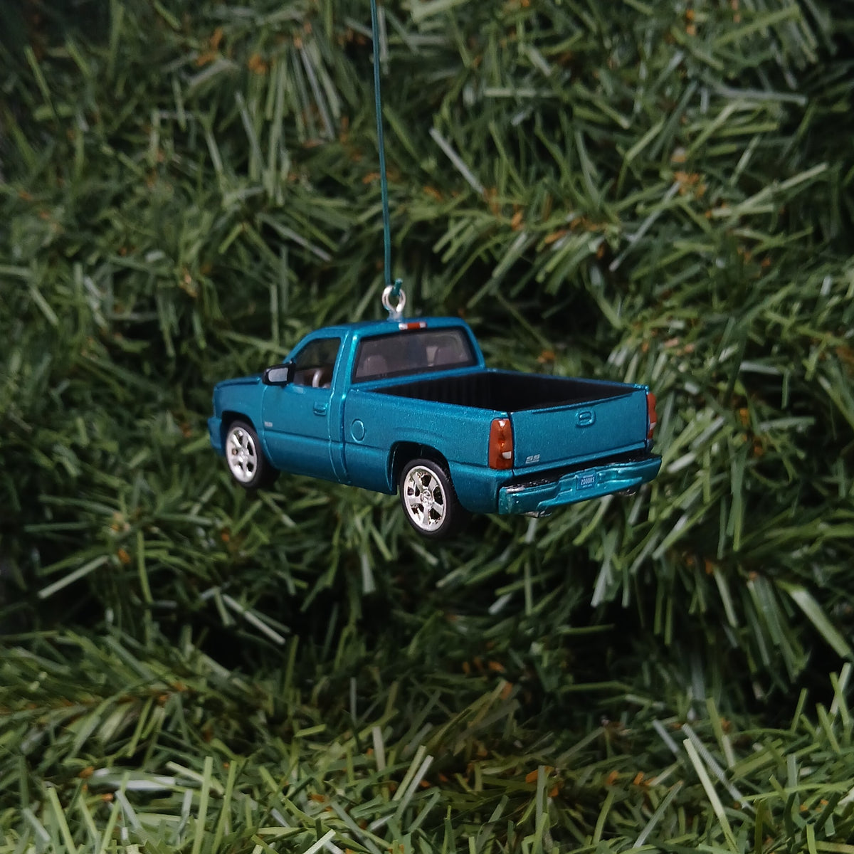 Chevy Silverado Ornament Christmas Gift 2005 Chevrolet Truck Xmas Decoration Custom SS