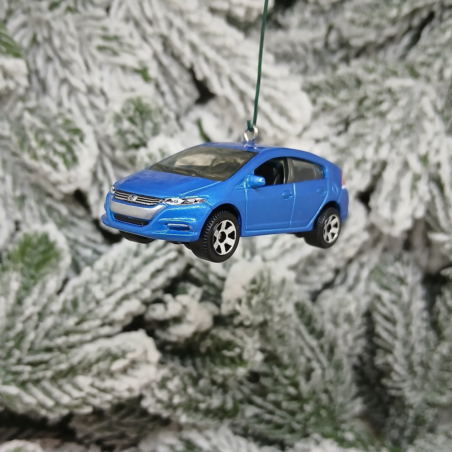 HONDA 2010 Insight Christmas Ornament Unique Gift Idea Red White Silver Blue