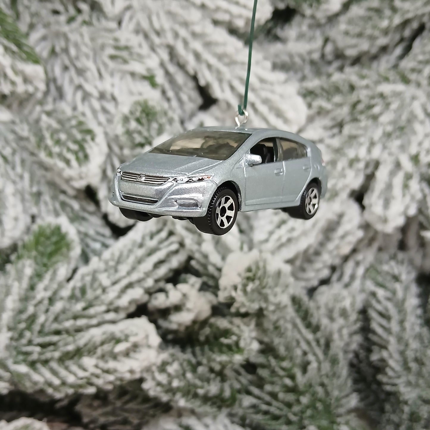 HONDA 2010 Insight Christmas Ornament Unique Gift Idea Red White Silver Blue
