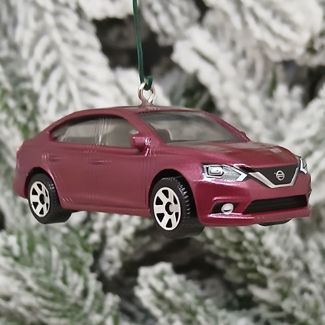 NISSAN SENTRA Christmas Ornament Unique Gift Car Xmas Tree Decoration 2016-2019 Red