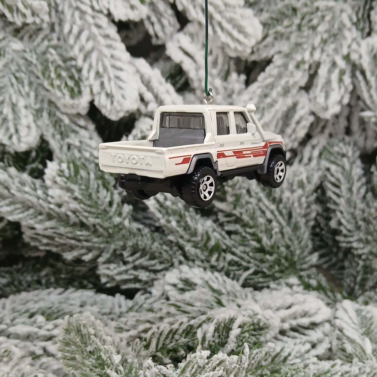 TOYOTA Landcruiser Ornament Christmas Gift Idea Unique Xmas Decoration Model 78 4x4 SUV Tan White