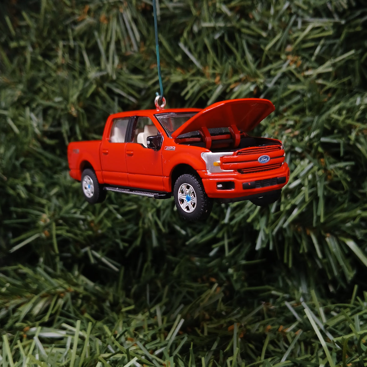 Ford F-150 Ornament 2015-2020 Christmas Gift Idea 2018 F150 Truck Unique Xmas Decoration Red