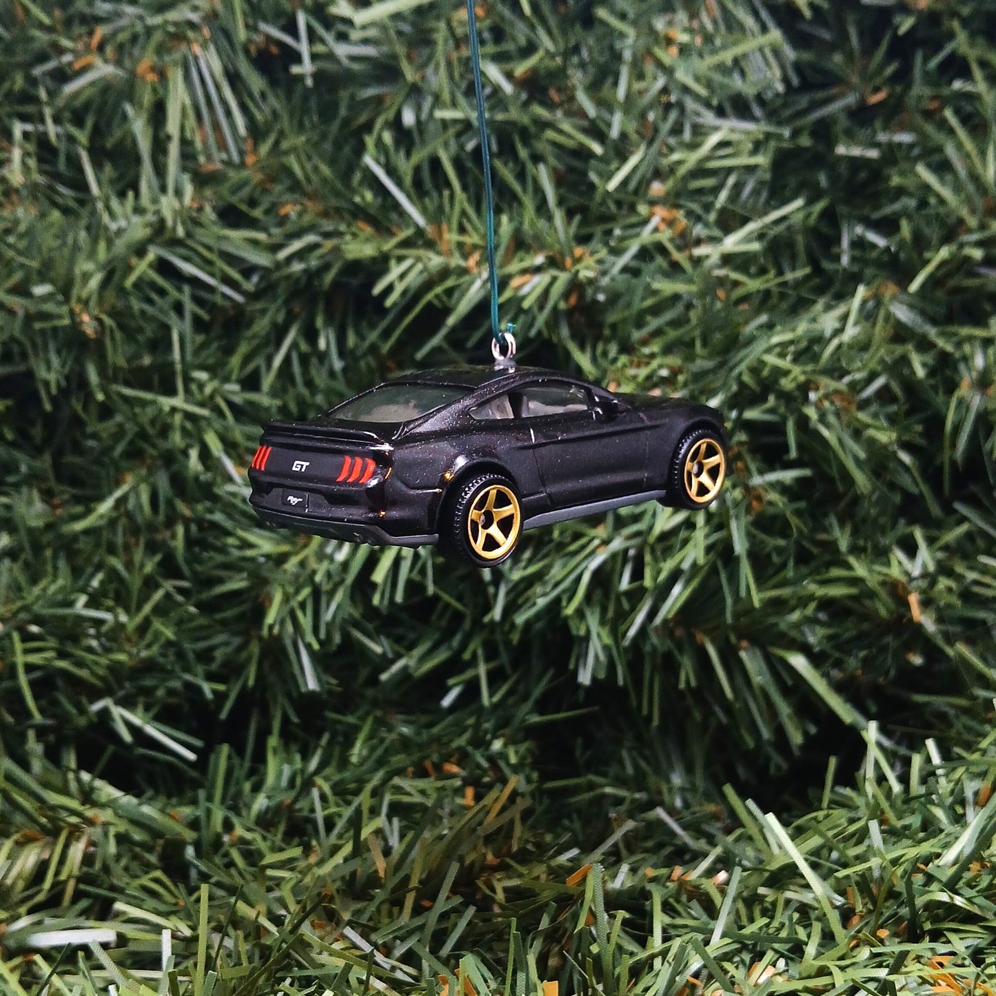 Ford 2019 Mustang Christmas Ornament Unique Gift Xmas Tree Decoration Shadow Black