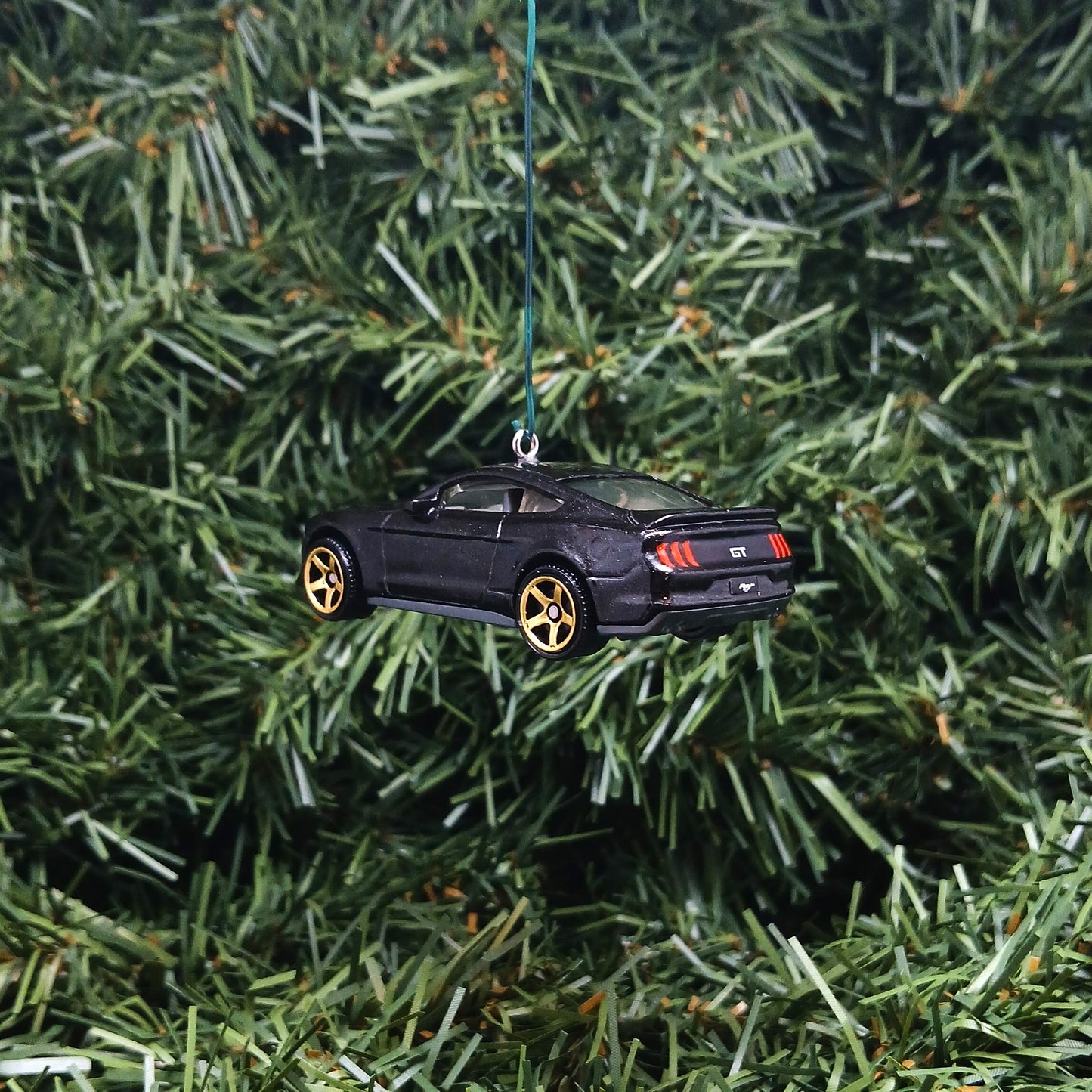 Ford 2019 Mustang Christmas Ornament Unique Gift Xmas Tree Decoration Shadow Black