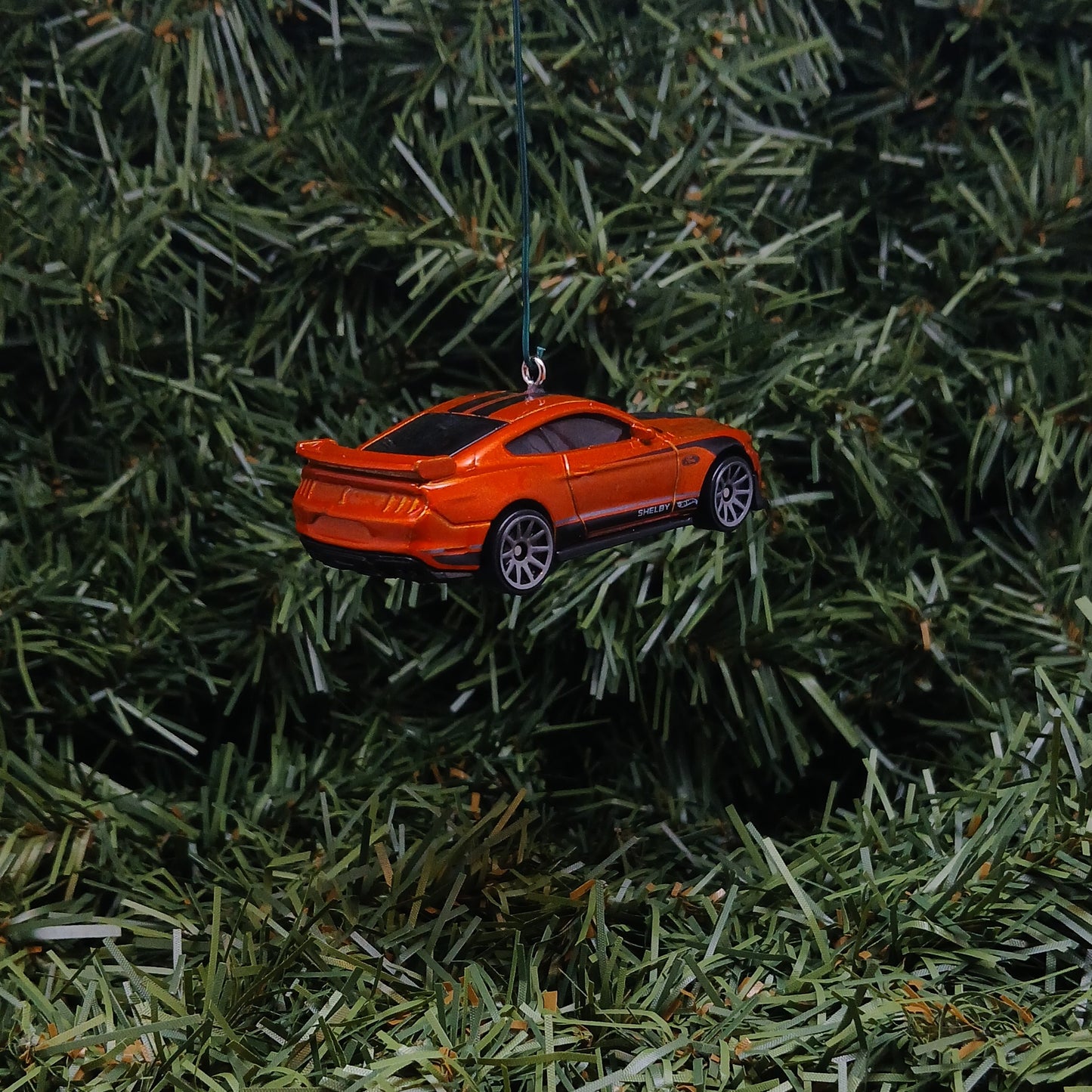 Ford 2020 Mustang Ornament Christmas Gift Shelby GT 500 Unique Xmas Tree Decoration Orange