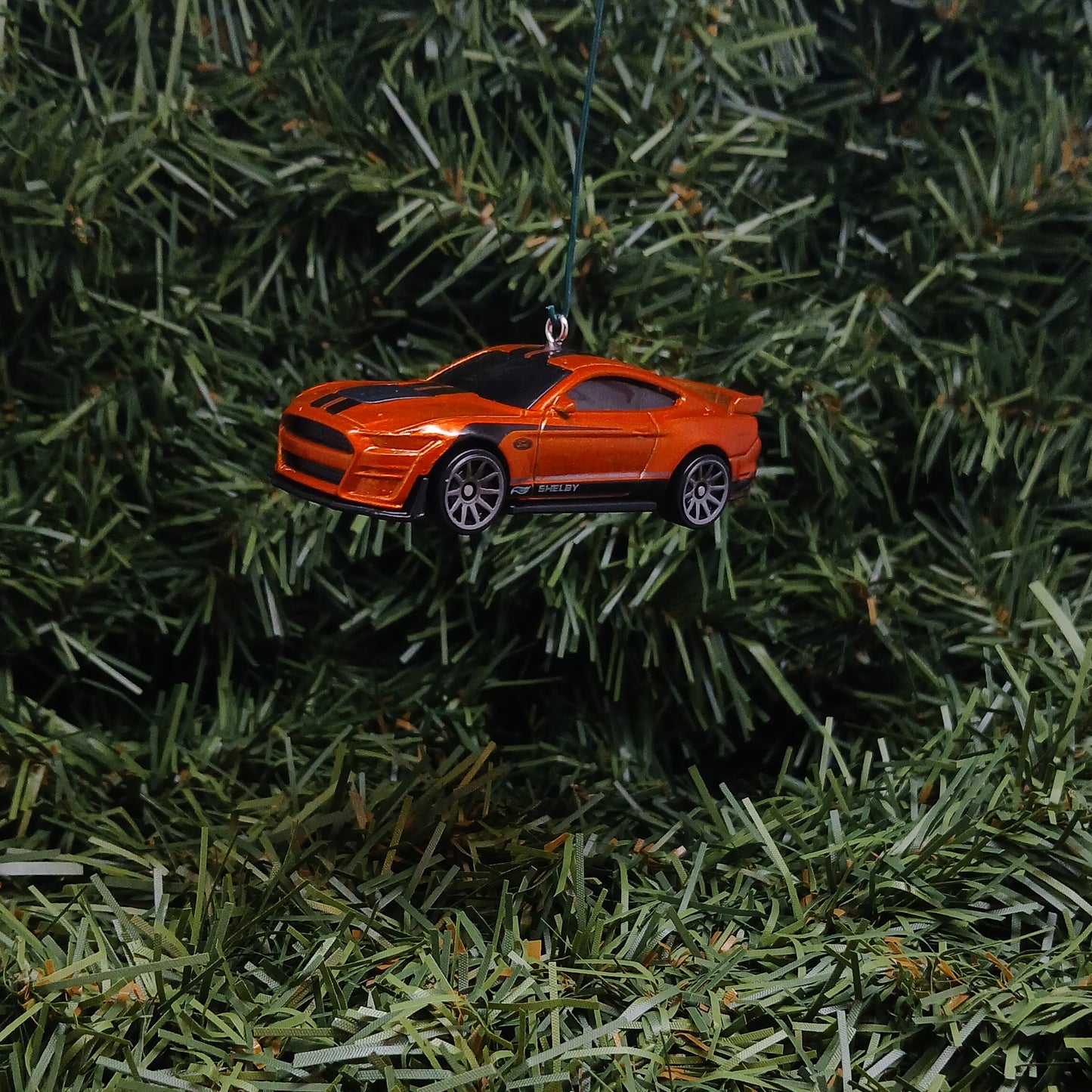 Ford 2020 Mustang Ornament Christmas Gift Shelby GT 500 Unique Xmas Tree Decoration Orange