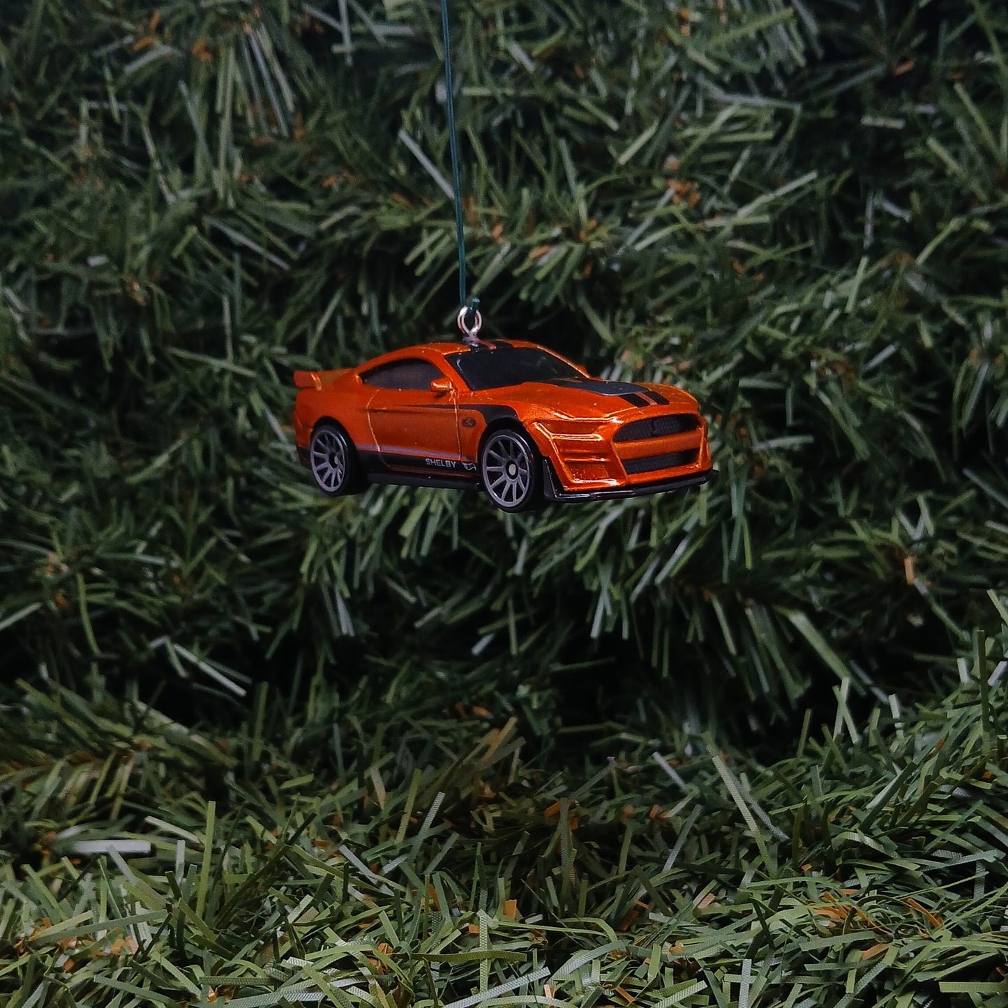 Ford 2020 Mustang Ornament Christmas Gift Shelby GT 500 Unique Xmas Tree Decoration Orange