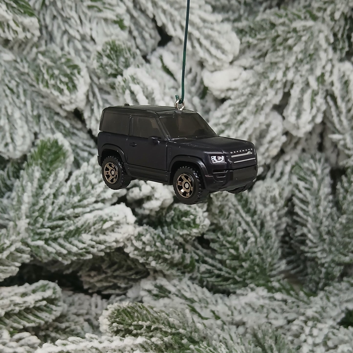 Land Rover 2020 Defender Ornament Christmas Tree Decoration Unique Gift Idea Red Brown Flat Black