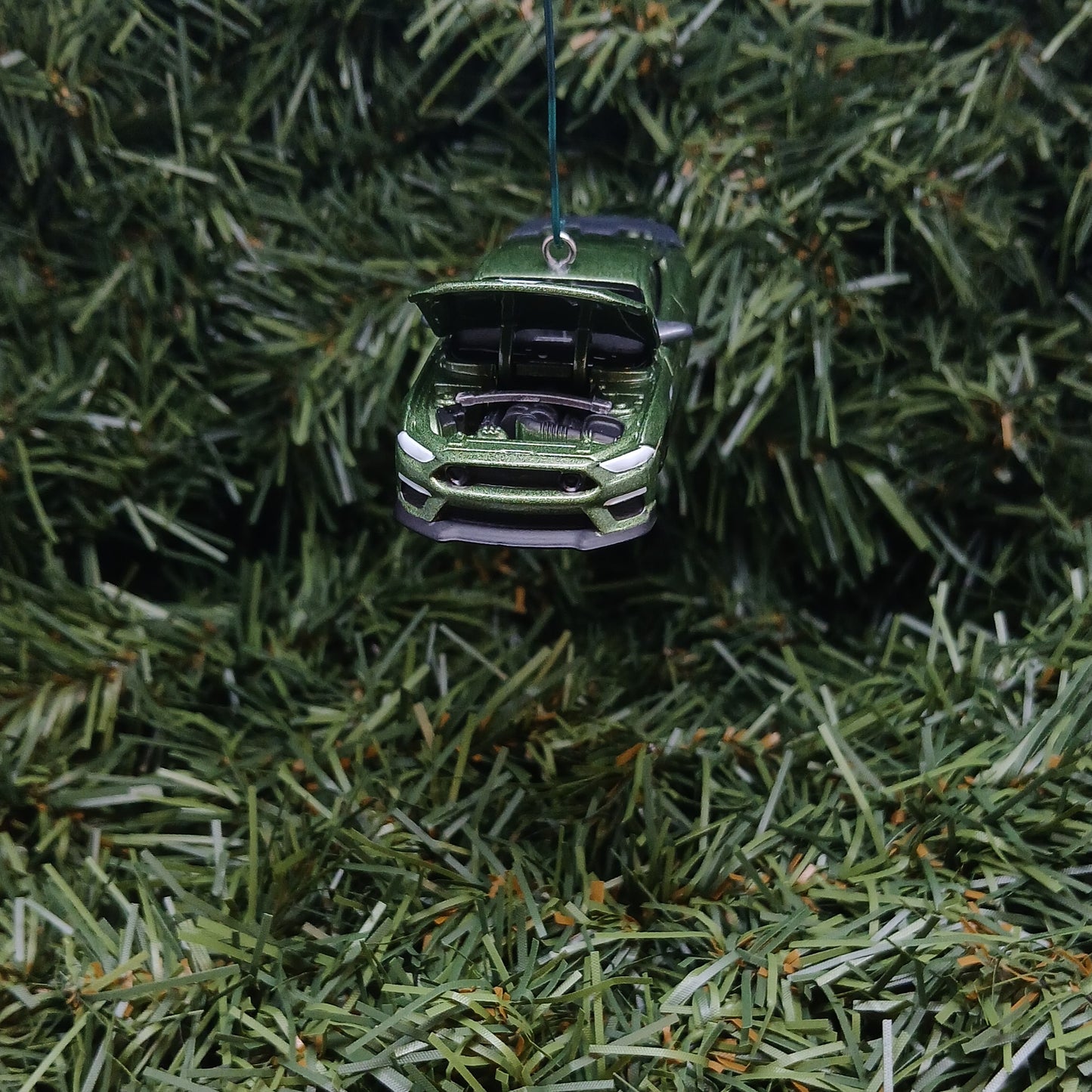 Ford Mustang Ornament 2022 Mach 1 Christmas Gift Xmas Tree Decoration Great Detail Eruption Green