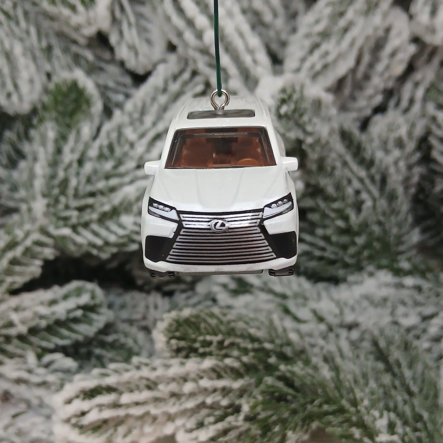 LEXUS LX Ornament Christmas Gift Xmas Tree Decoration 2022-2025 White (no window)