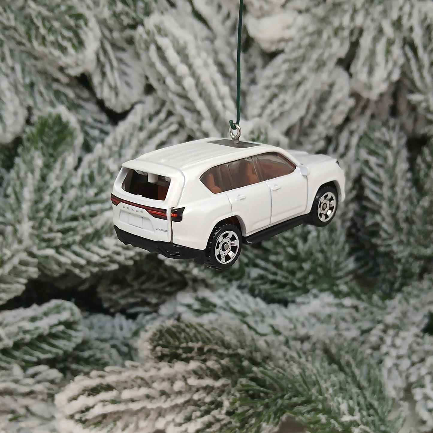 LEXUS LX Ornament Christmas Gift Xmas Tree Decoration 2022-2025 White (no window)