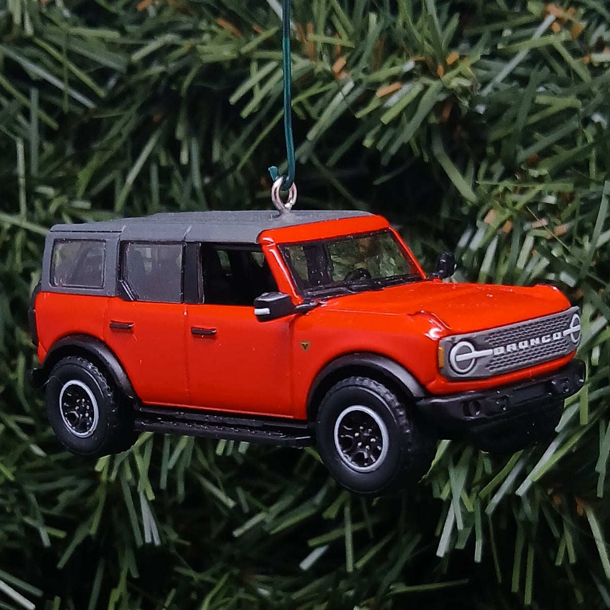 Ford 2024 Bronco Ornament 4 door SUV Christmas Decoration Unique Gift Idea 2022 2023 2025 Red