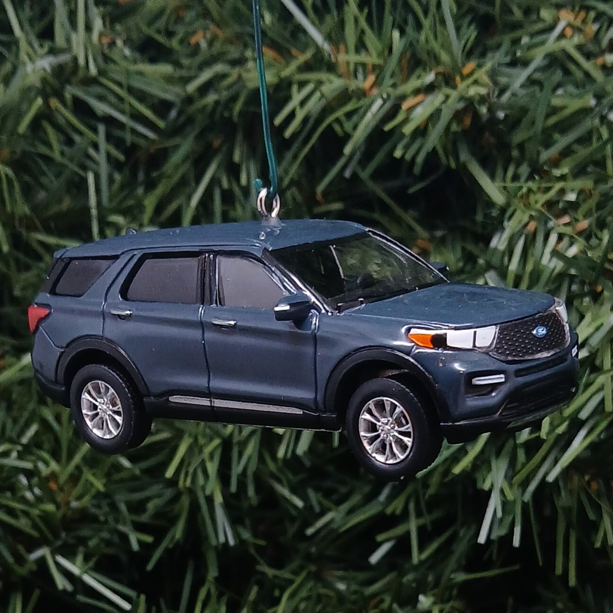 FORD EXPLORER Ornament Christmas Decoration Unique Gift 2024 Stone Blue suv