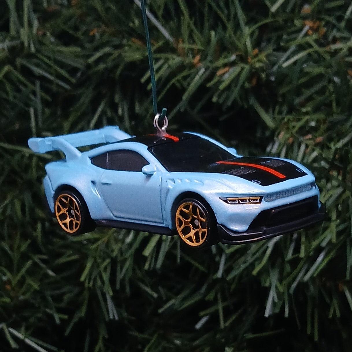 Ford Mustang GTD Ornament Christmas Gift 2025-2026 Unique Xmas Tree Decoration Light/Dark Blue