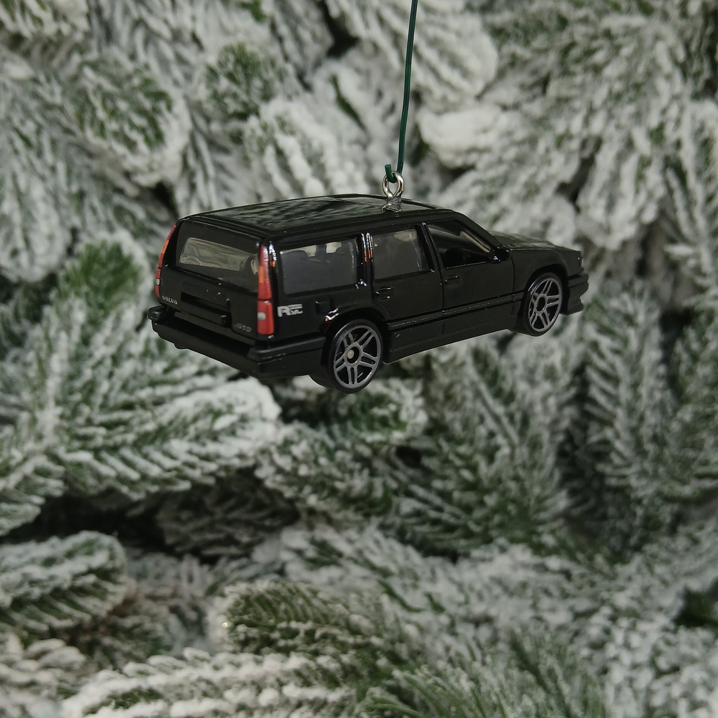 Volvo 850 Estate Ornament Christmas Tree Decoration Unique Gift 1993-1997 Wagon Green Yellow Black Red