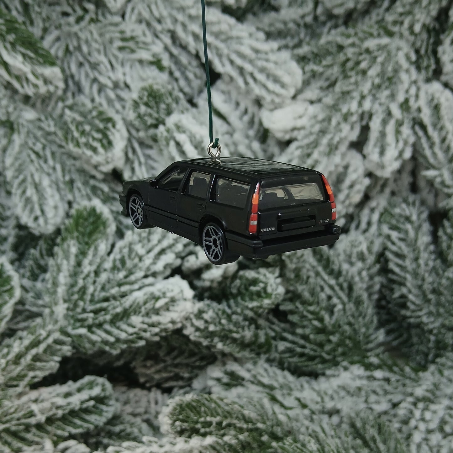 Volvo 850 Estate Ornament Christmas Tree Decoration Unique Gift 1993-1997 Wagon Green Yellow Black Red