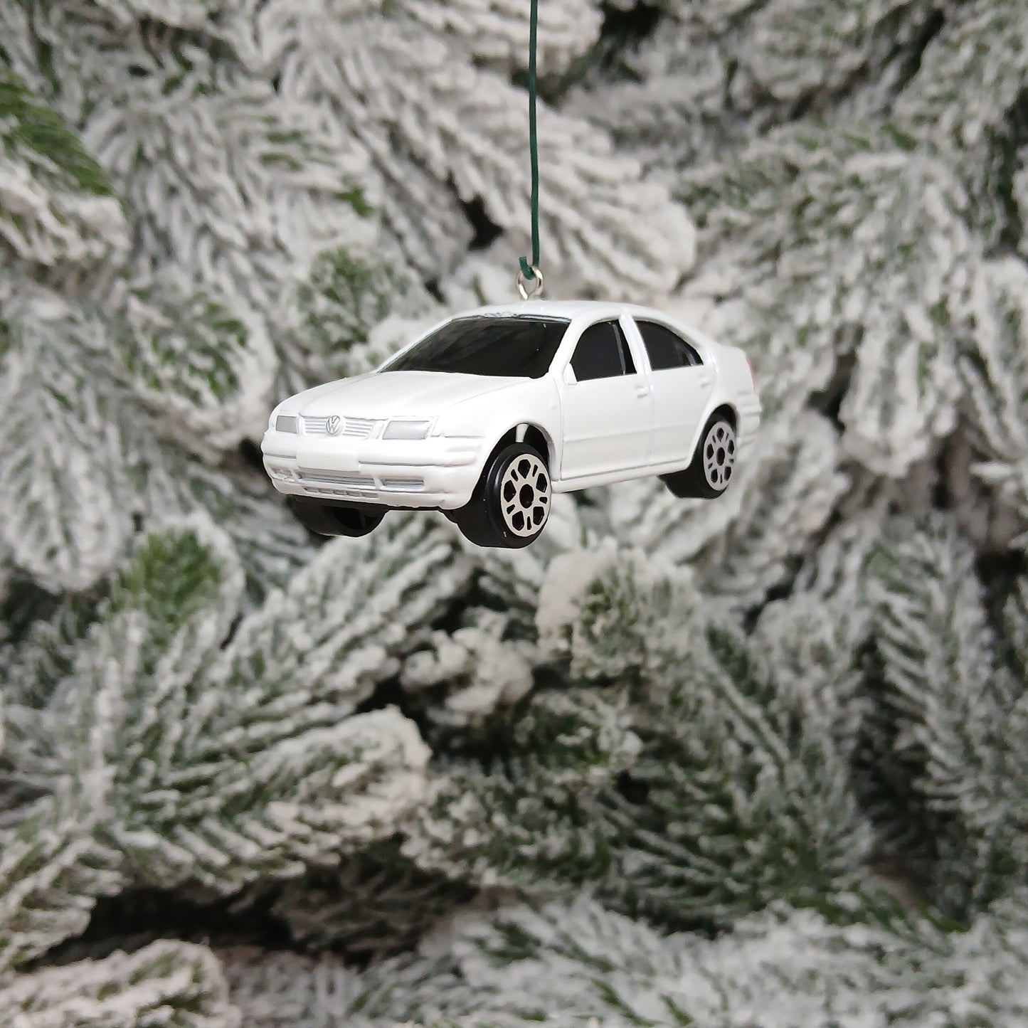 VW Jetta Ornament Christmas Gift Volkswagen Xmas Tree Decoration White Licensed