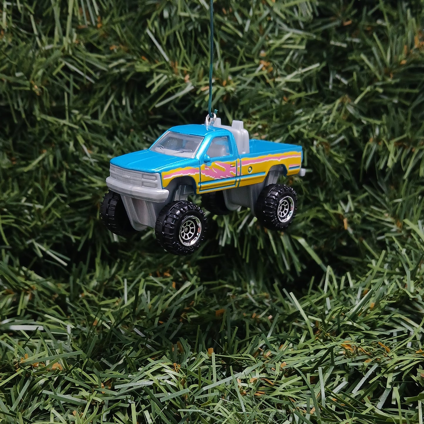 Chevy Truck Ornament Christmas Gift Idea Chevrolet Pickup Xmas Tree Decoration Lifted 4x4