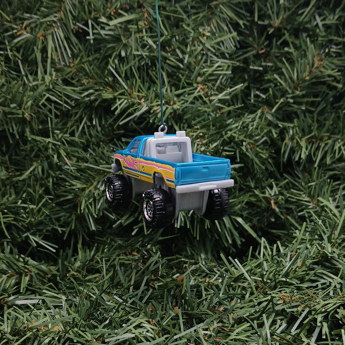 Chevy Truck Ornament Christmas Gift Idea Chevrolet Pickup Xmas Tree Decoration Lifted 4x4
